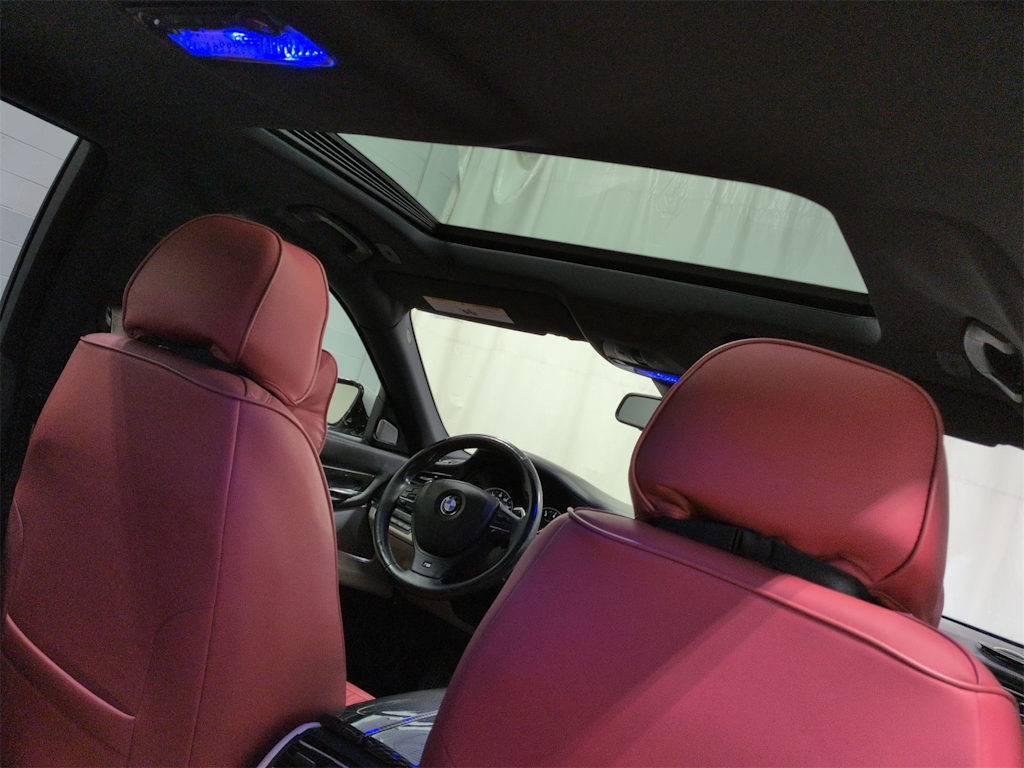 Thumbnail: 2014 BMW 7 Series - 31