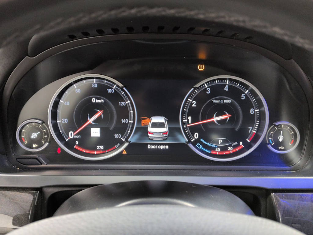 Thumbnail: 2014 BMW 7 Series - 18