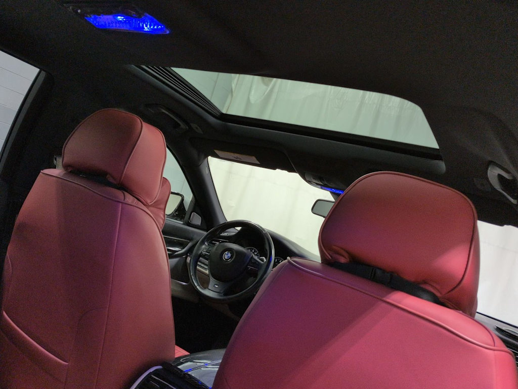 Thumbnail: 2014 BMW 7 Series - 31