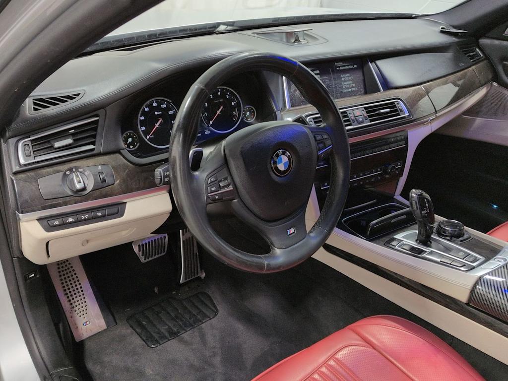 Thumbnail: 2014 BMW 7 Series - 2