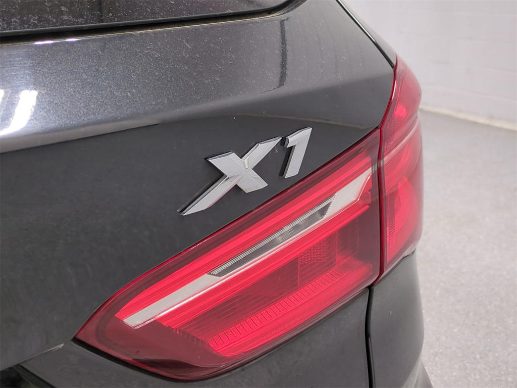 2017 BMW X1 xDrive28i 26
