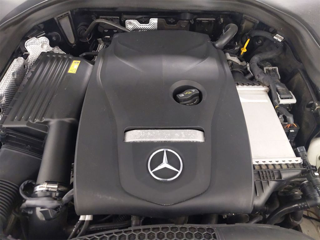 Thumbnail: 2017 Mercedes-Benz GLC - 9
