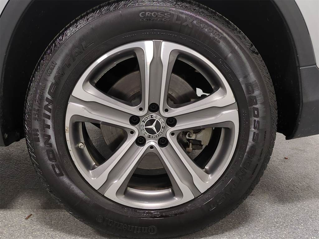 2019 Mercedes-Benz GLC 300 8