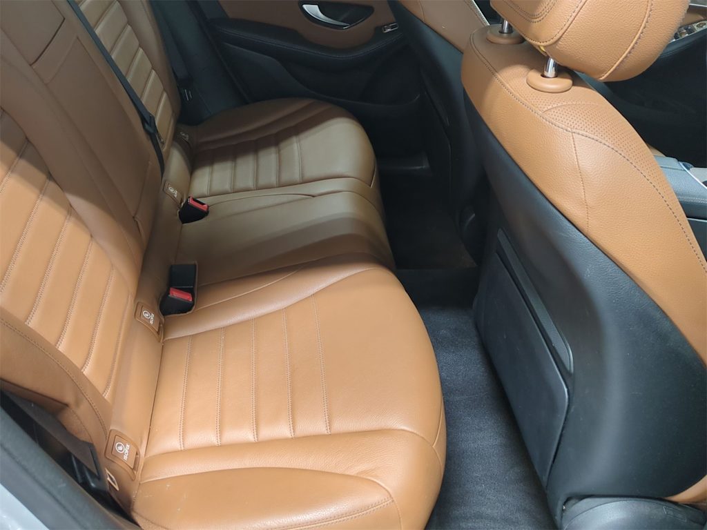 2019 Mercedes-Benz GLC 300 29