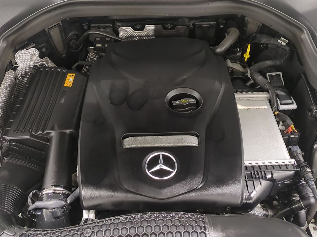 2019 Mercedes-Benz GLC 300 9