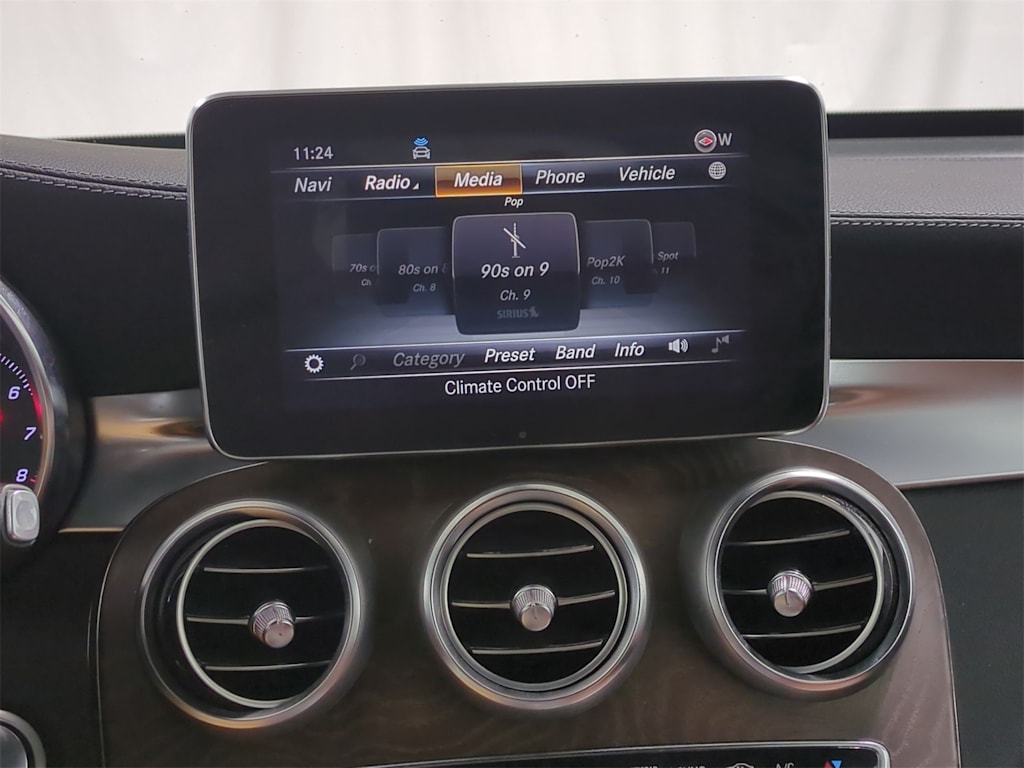 2019 Mercedes-Benz GLC 300 15