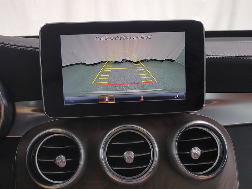 2019 Mercedes-Benz GLC 300 33