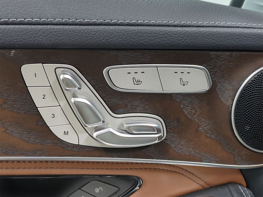 2019 Mercedes-Benz GLC 300 27
