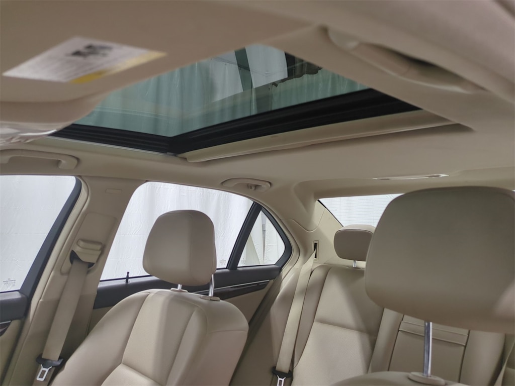 Thumbnail: 2014 Mercedes-Benz C-Class - 27