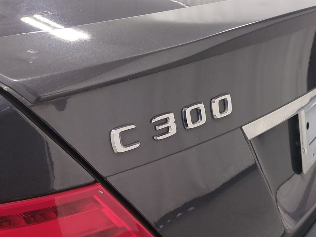 Thumbnail: 2014 Mercedes-Benz C-Class - 25