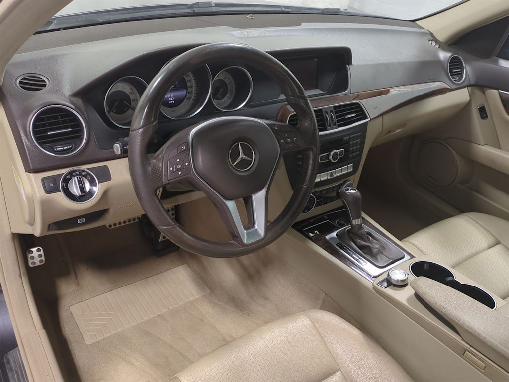 Thumbnail: 2014 Mercedes-Benz C-Class - 2