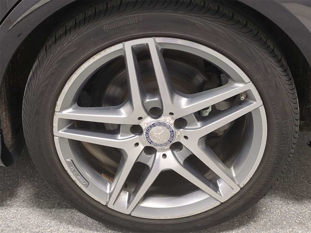 Thumbnail: 2014 Mercedes-Benz E-Class - 8