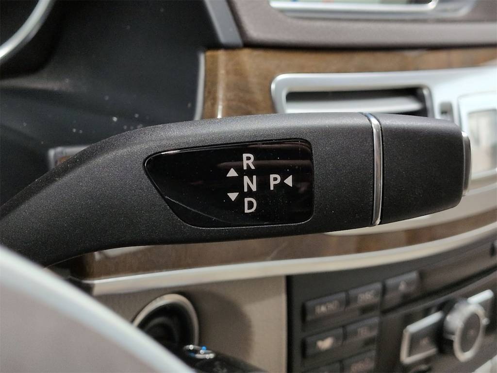 Thumbnail: 2015 Mercedes-Benz E-Class - 37