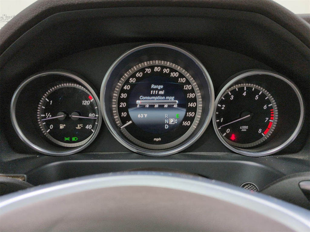 Thumbnail: 2015 Mercedes-Benz E-Class - 17