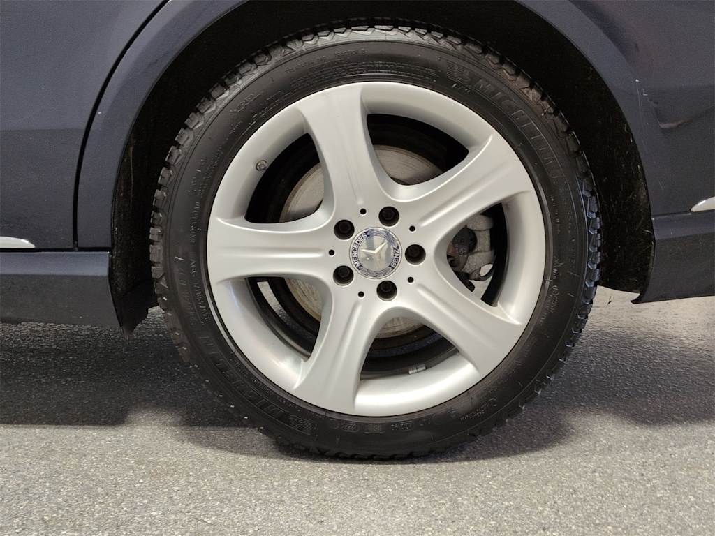 Thumbnail: 2015 Mercedes-Benz E-Class - 8