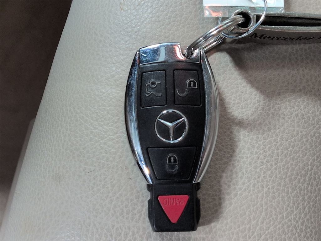 Thumbnail: 2015 Mercedes-Benz E-Class - 19