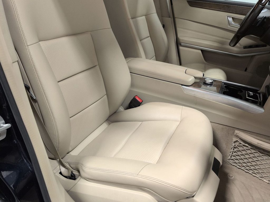 Thumbnail: 2015 Mercedes-Benz E-Class - 31