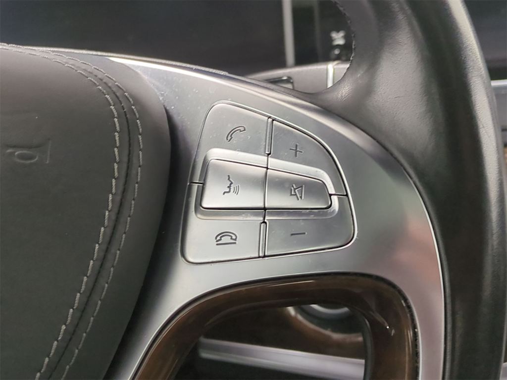 Thumbnail: 2015 Mercedes-Benz S-Class - 33