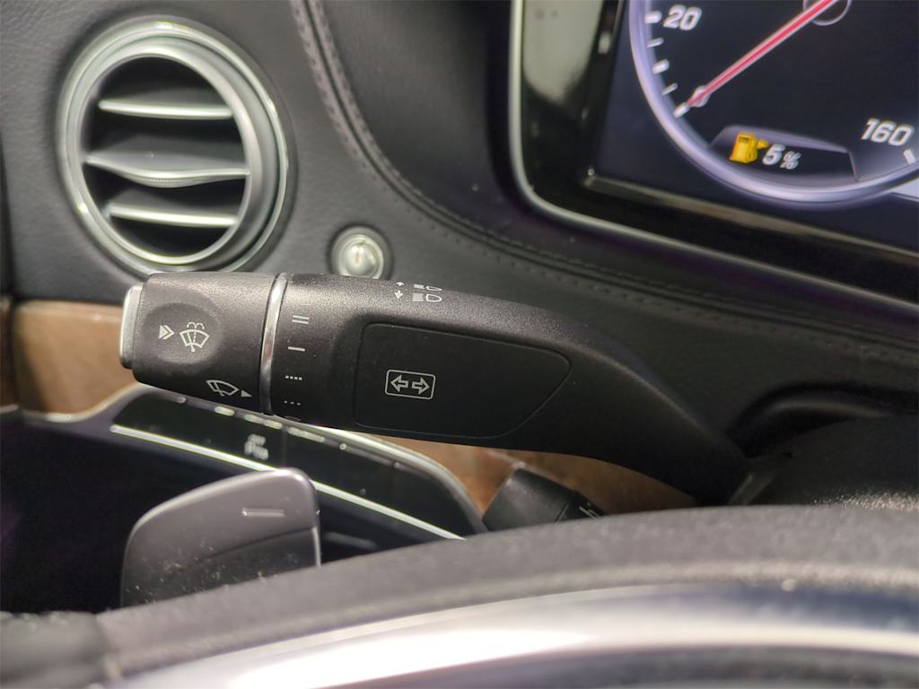 Thumbnail: 2015 Mercedes-Benz S-Class - 34