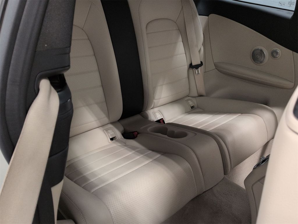 Thumbnail: 2017 Mercedes-Benz C-Class - 15