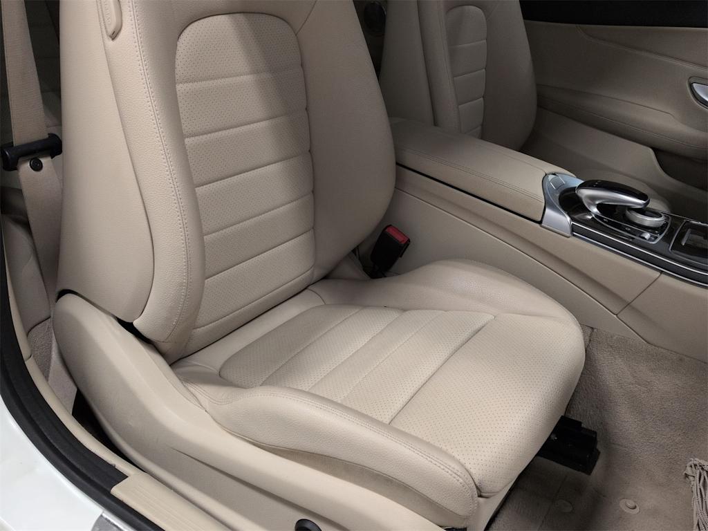 Thumbnail: 2017 Mercedes-Benz C-Class - 29