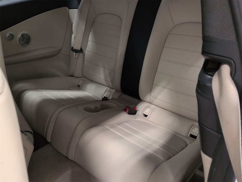 Thumbnail: 2017 Mercedes-Benz C-Class - 27