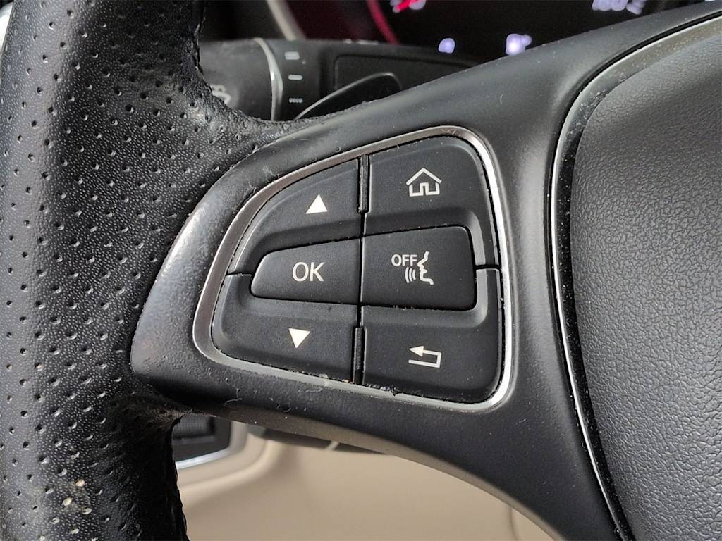 Thumbnail: 2017 Mercedes-Benz C-Class - 30