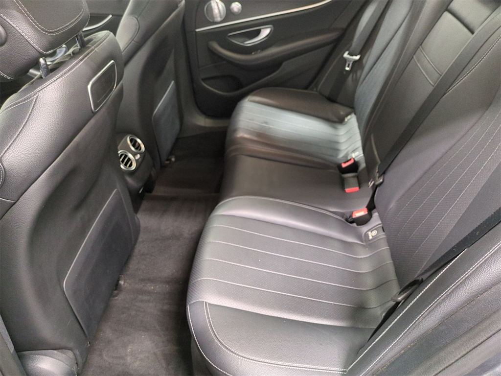 2018 Mercedes-Benz E-Class E 300 29