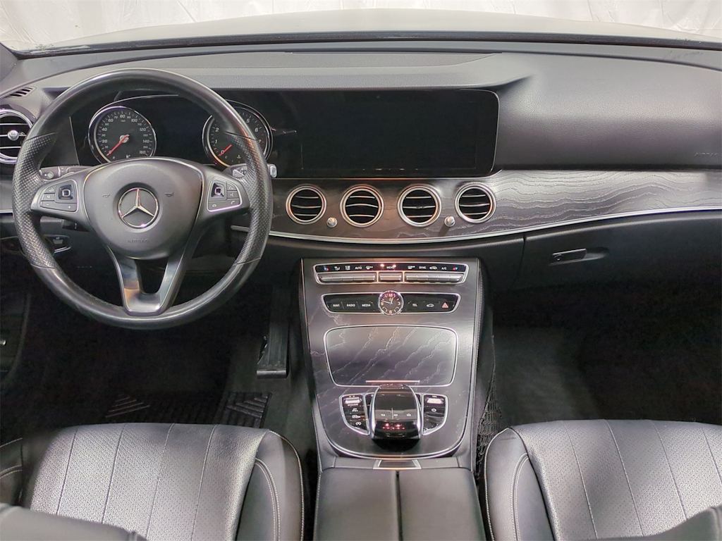 2018 Mercedes-Benz E-Class E 300 10