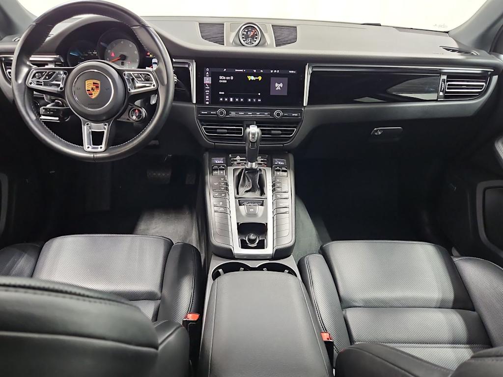Thumbnail: 2020 Porsche Macan - 9
