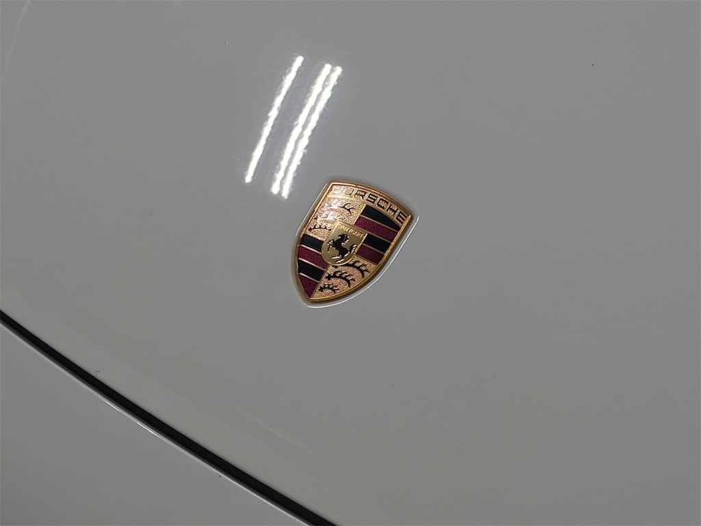 Thumbnail: 2015 Porsche Cayenne - 24