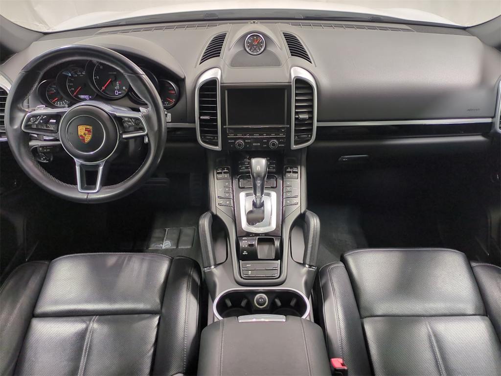 Thumbnail: 2015 Porsche Cayenne - 9