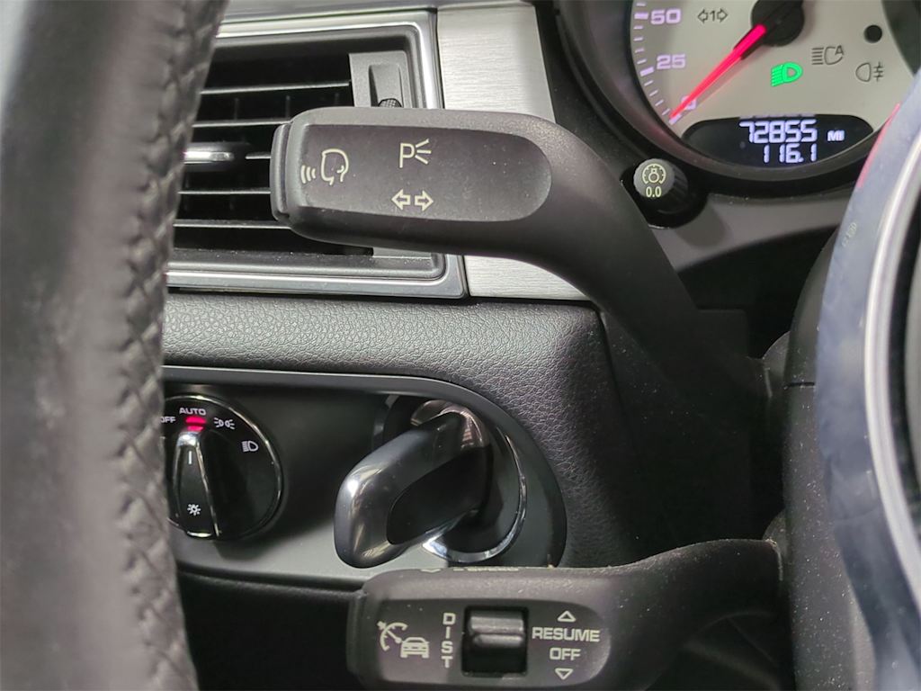 2017 Porsche Macan GTS 34