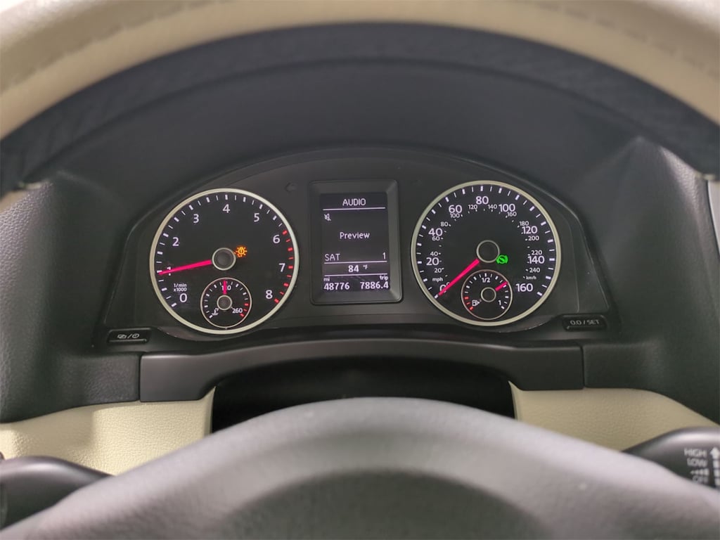 Thumbnail: 2017 Volkswagen Tiguan - 17