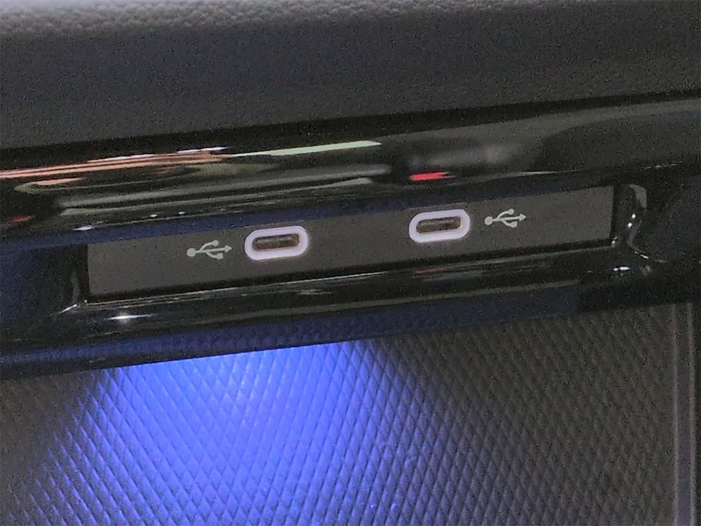 Thumbnail: 2025 Volkswagen Golf - 36