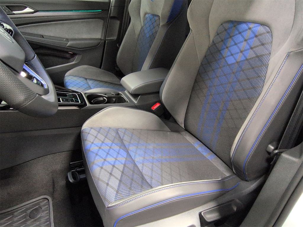 Thumbnail: 2025 Volkswagen Golf - 11