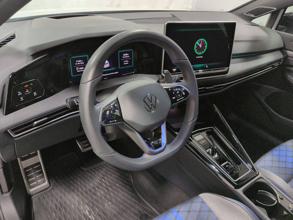 Thumbnail: 2025 Volkswagen Golf - 2