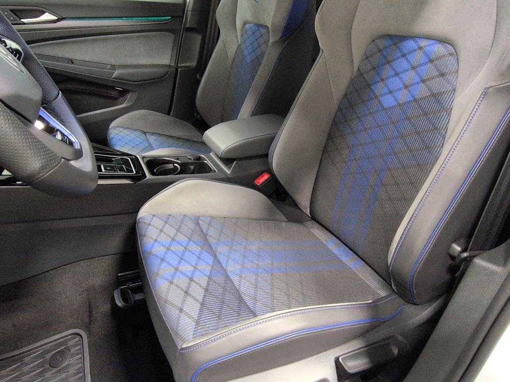 Thumbnail: 2025 Volkswagen Golf - 11