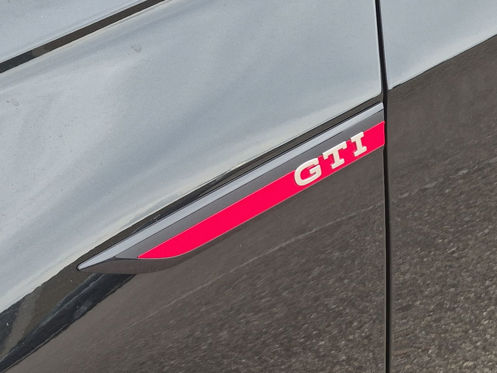 Thumbnail: 2024 Volkswagen Golf - 22