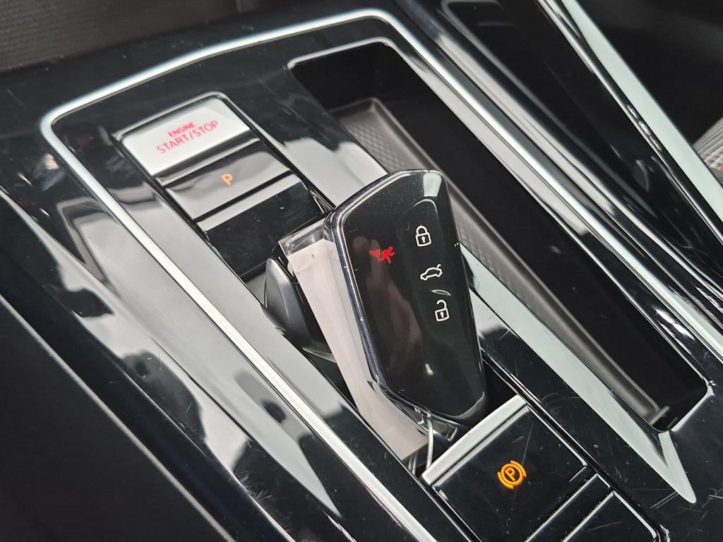 Thumbnail: 2024 Volkswagen Golf - 33