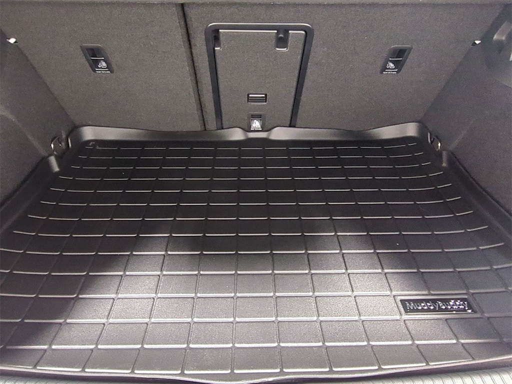 Thumbnail: 2025 Volkswagen Golf - 37