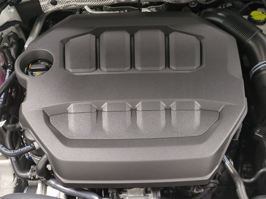 Thumbnail: 2025 Volkswagen Golf - 8