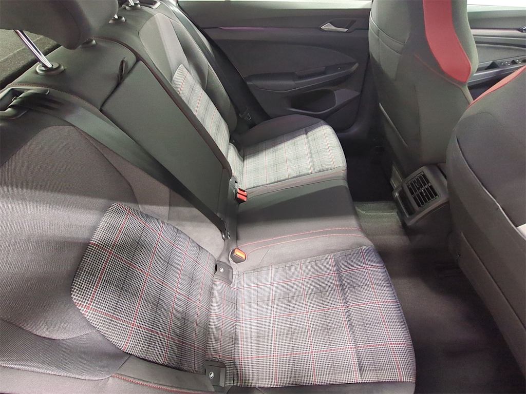 Thumbnail: 2025 Volkswagen Golf - 28