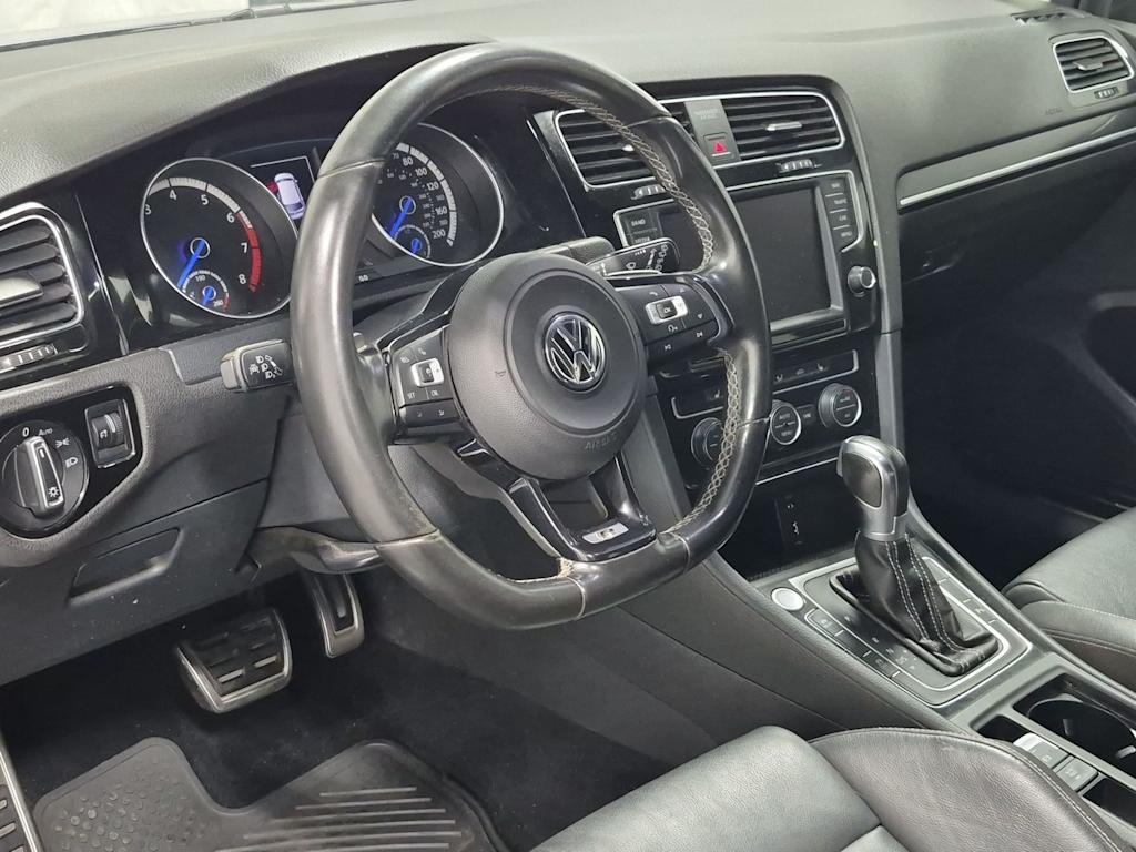 Thumbnail: 2016 Volkswagen Golf - 2