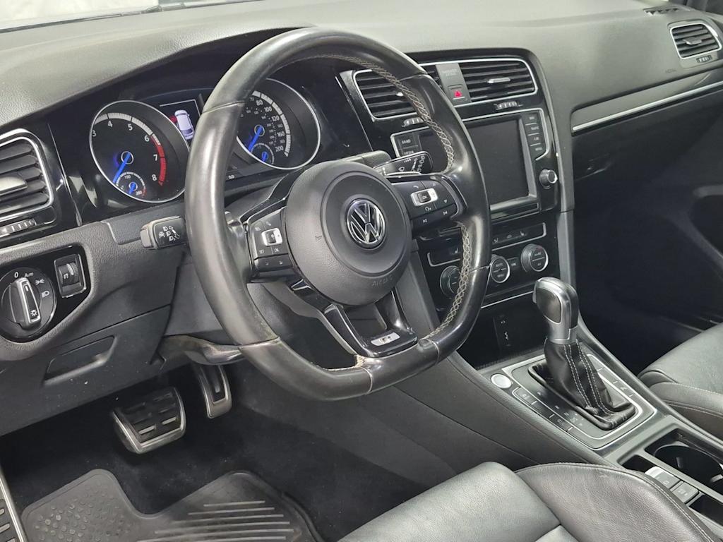 Thumbnail: 2016 Volkswagen Golf - 2