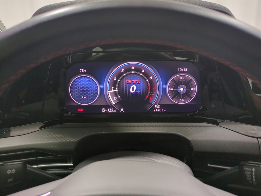 Thumbnail: 2024 Volkswagen Golf - 17