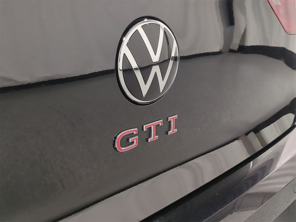 Thumbnail: 2024 Volkswagen Golf - 26