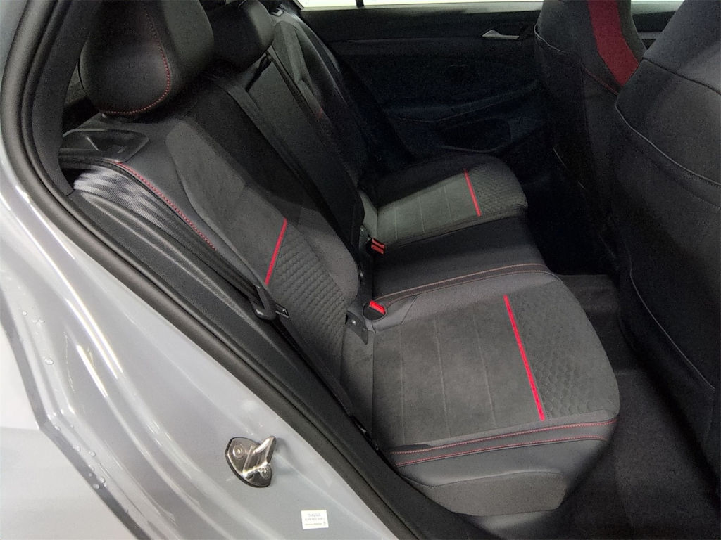 Thumbnail: 2026 Volkswagen Golf - 28