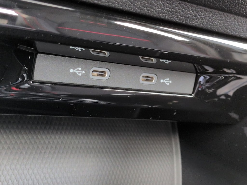 Thumbnail: 2026 Volkswagen Golf - 37