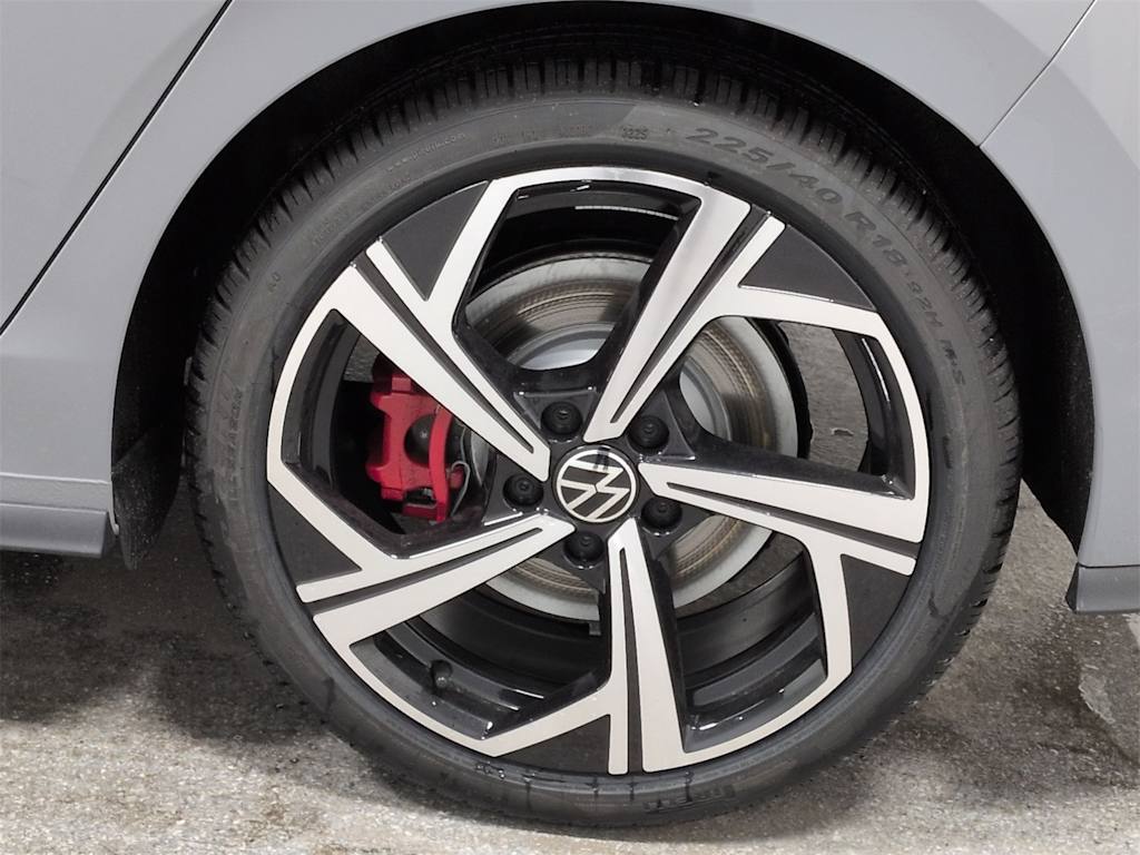 Thumbnail: 2026 Volkswagen Golf - 8